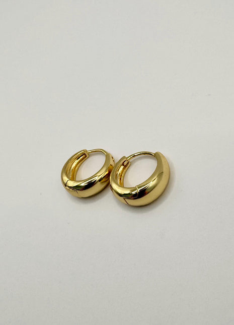Gold Hoop Earrings | Thick Gold Hoops | Gold Tapered Hoop
