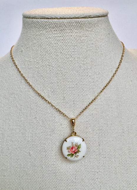 Vintage Rose Pendant Necklace | Delicate Chain