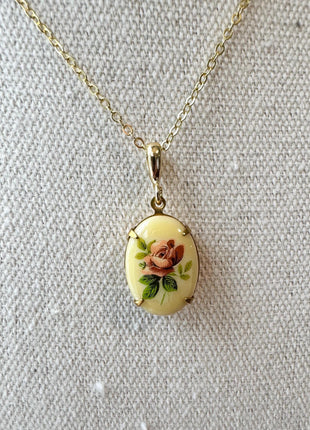 Pink Rose Vintage Pendant Necklace | Dainty Gold Necklace | Off White Rose Pendant